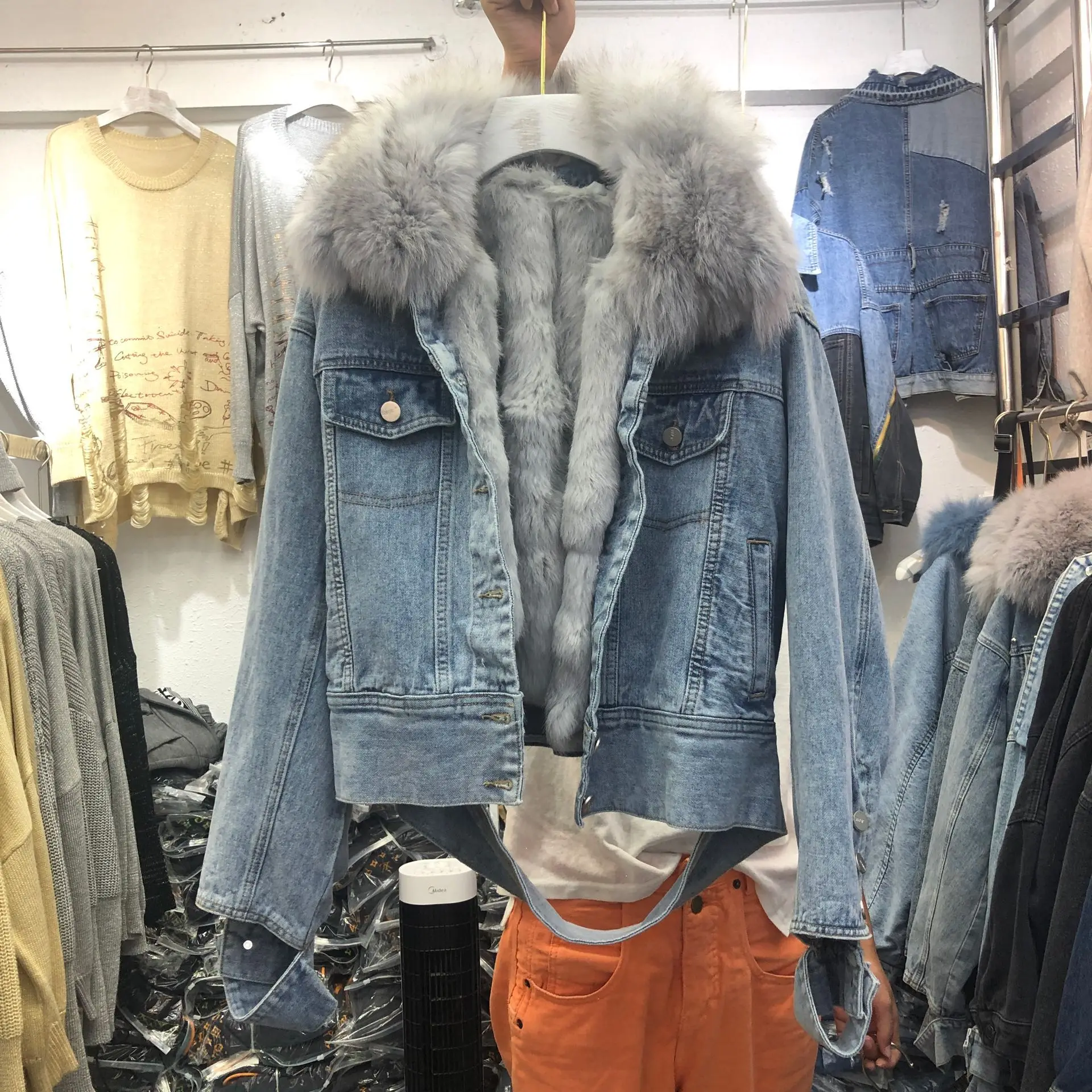 real fur1 Зимнее пальто с натуральным лисьим мехом короткая джинсовая куртка для женщин Новая толстая подкладка из кроличьего меха джинсовые куртки с хлопковой подкладкой женские теплые пальто - Цвет: real fur1