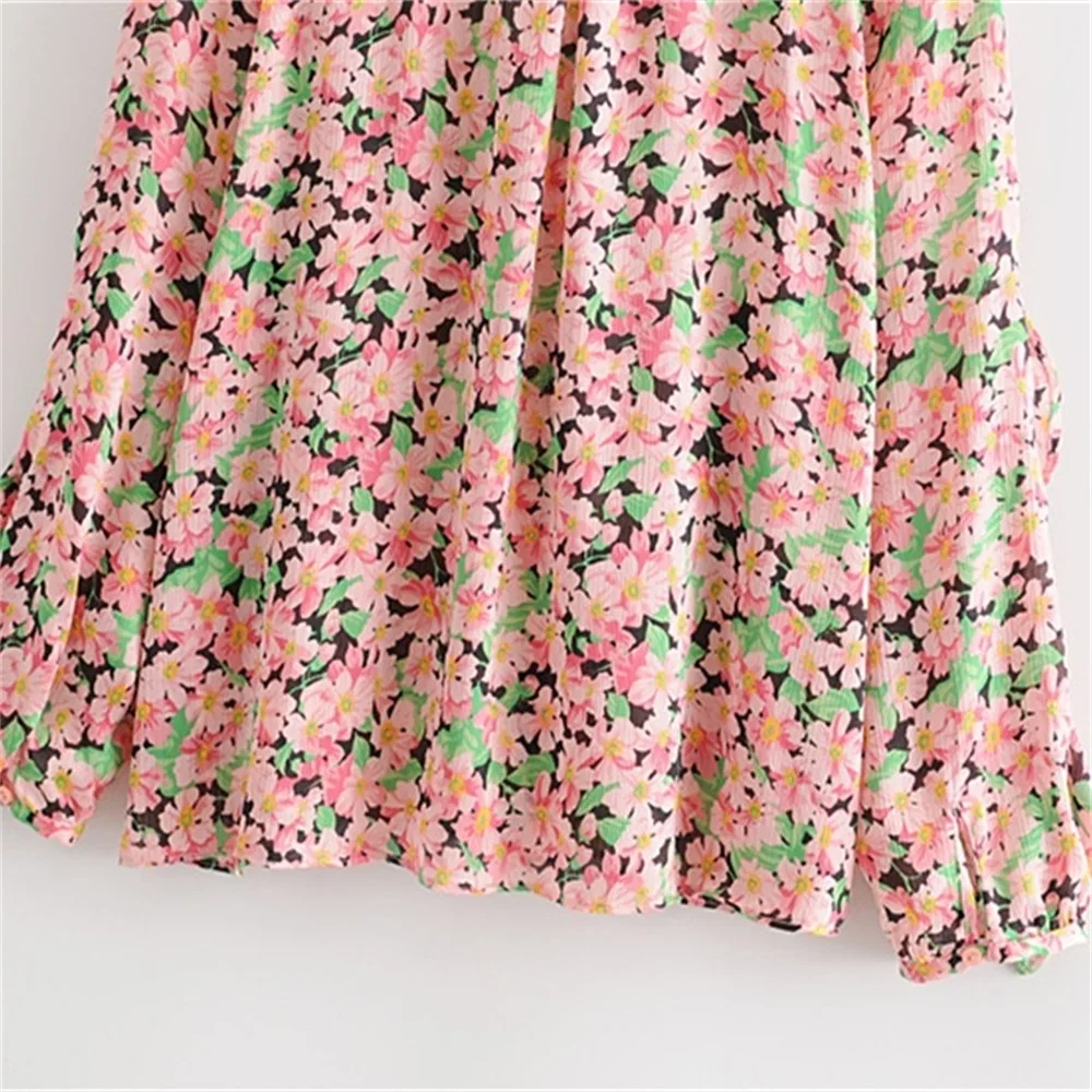 

2020 spring women's new long-sleeved V-neck ruffle stitching loose loose thin chiffon laminated printed shirt