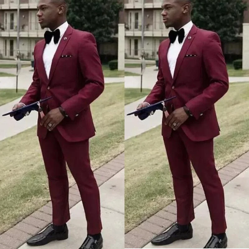 Мужской бордовый костюм из двух предметов блейзер и брюки|Смокинги костюмы -