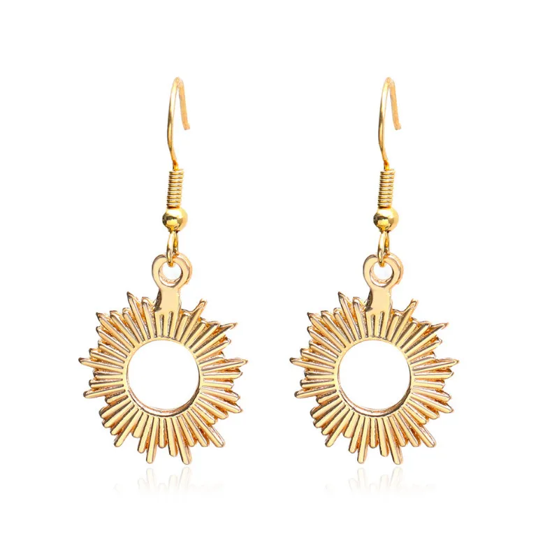 

2021 Women New Golden Sun Flower Pendant Earrings Jewelry Gifts