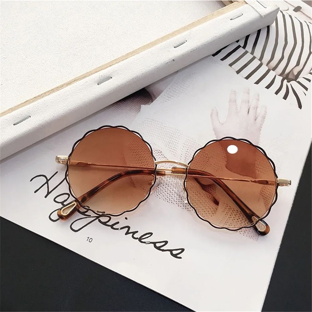 

Rimless Metal Round Sunglasses Women Flower Sun Glasses Wavy Frameless Shades Sun Glasses Luxury Female Eyewear Accessories
