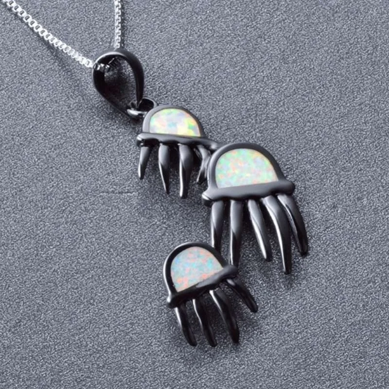 Ожерелье с подвеской в виде осьминога из морской медузы черный белый цвет чокер