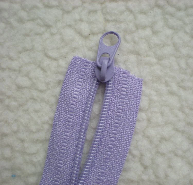 10 шт. 3 # цветной нейлоновый змеевик на молнии Женская молния с открытым концом для