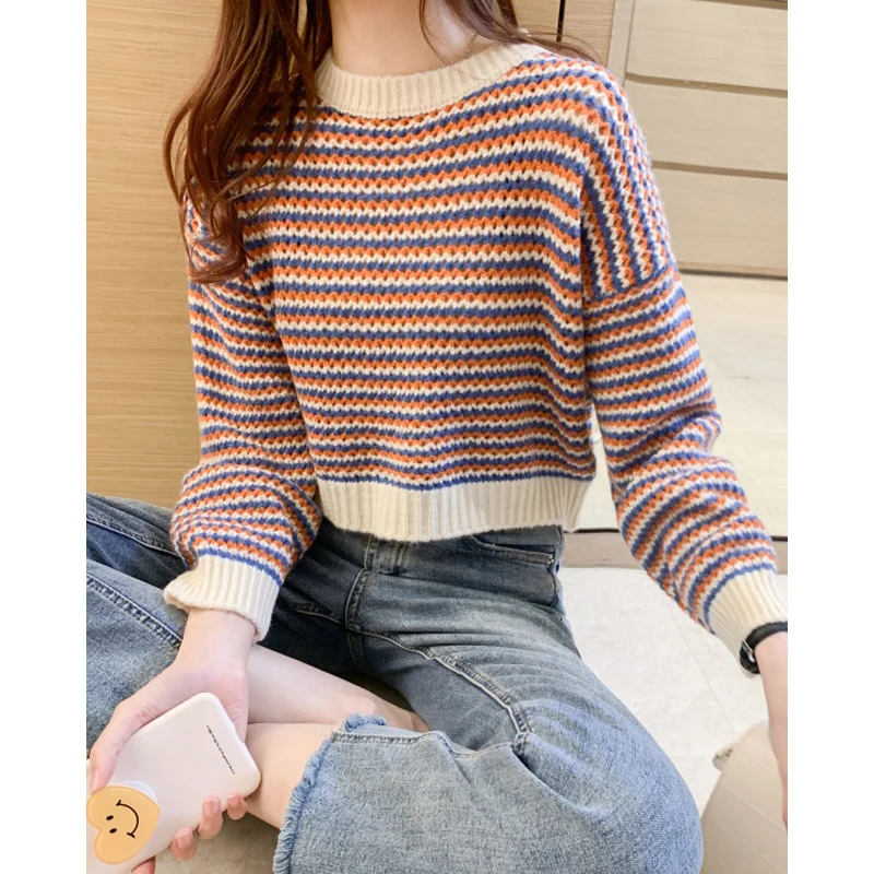 

Свитер женский осенний трикотажный, теплый, однотонный