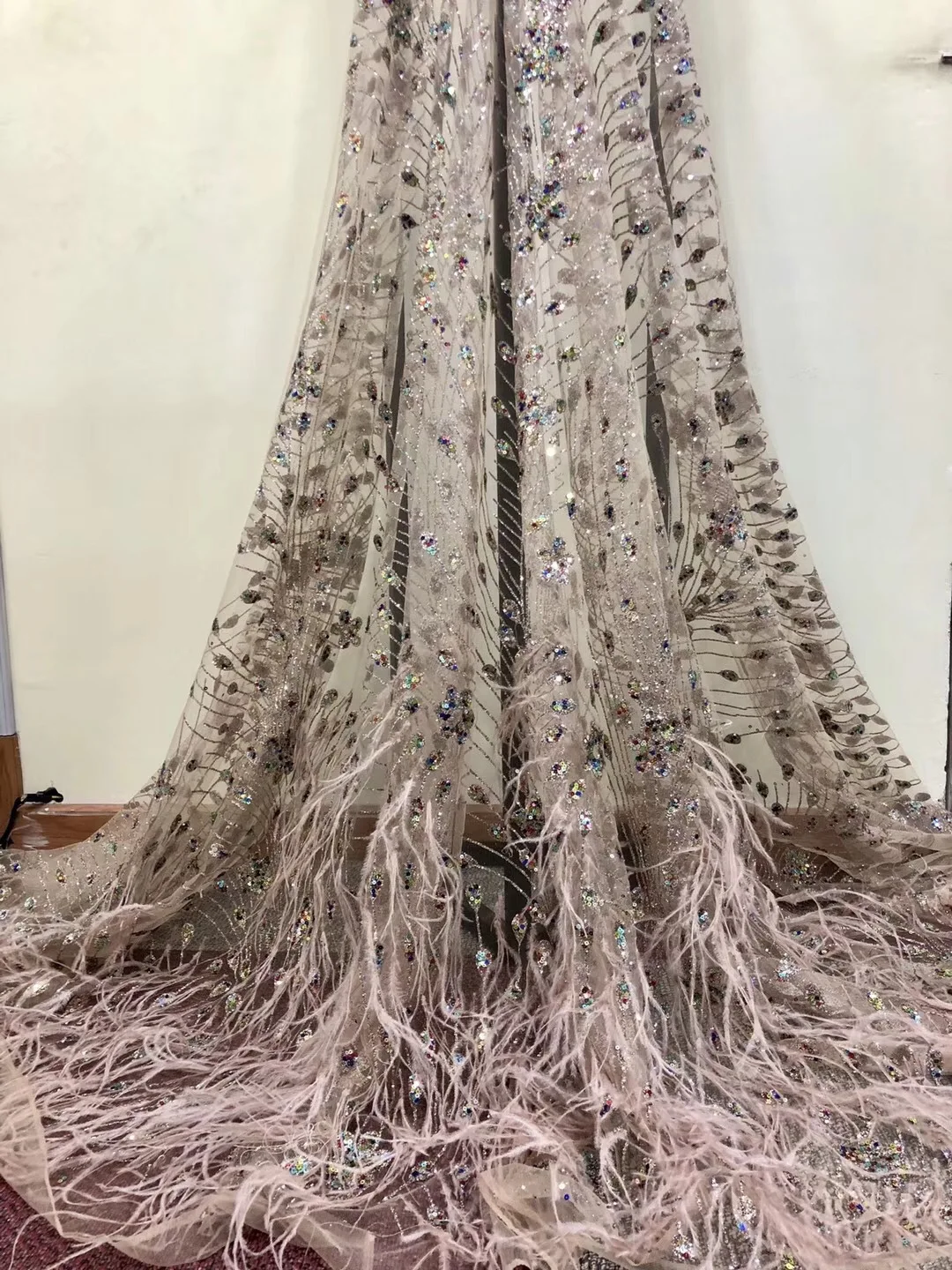 2019 расшитая бисером перьями цветная высококачественная синтетическая кружевная