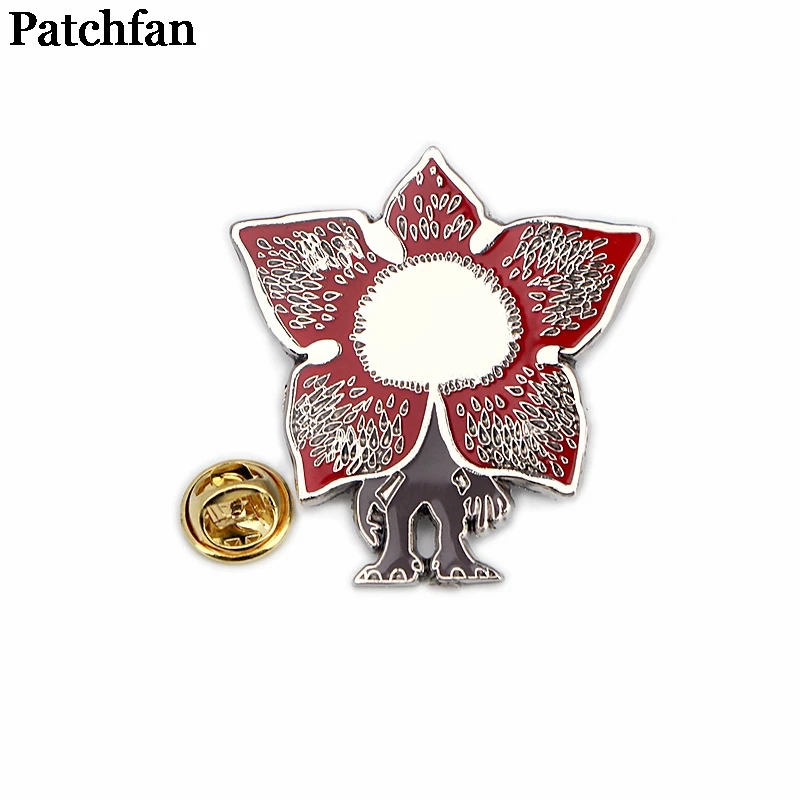 Patchfan очень странные дела броши для мужчин и женщин гордость цинка Эмаль на
