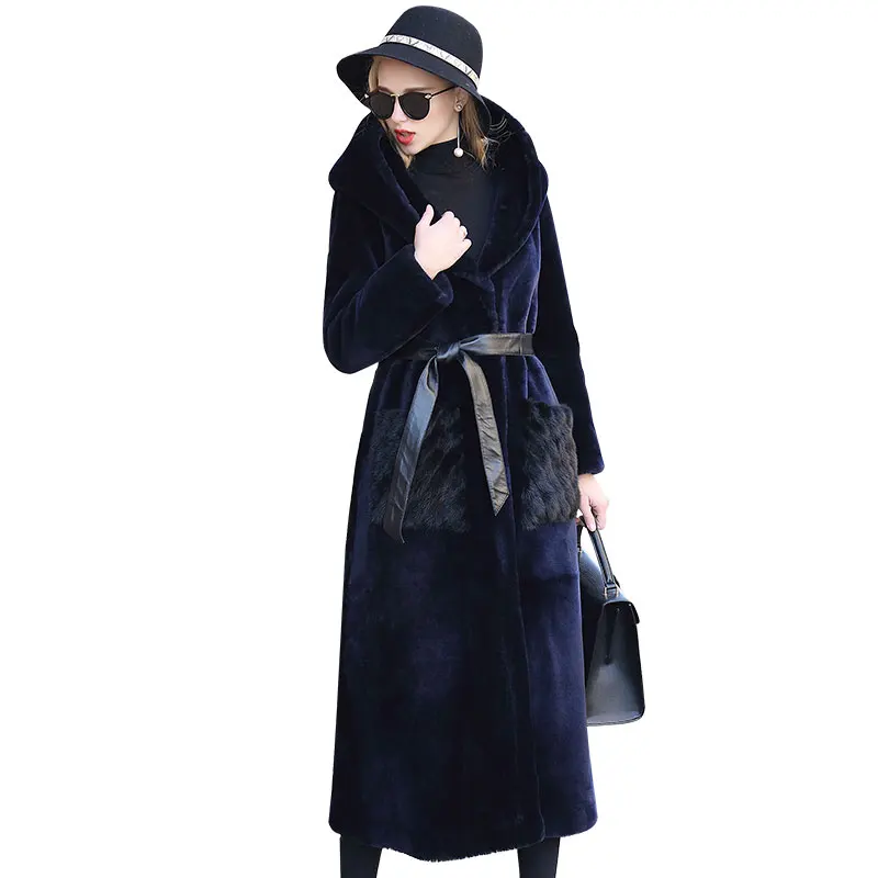 

Winter Coat Women Fur Coat Mink Mouth with Hooded Sheep Fur Coat Women Long FS21143
