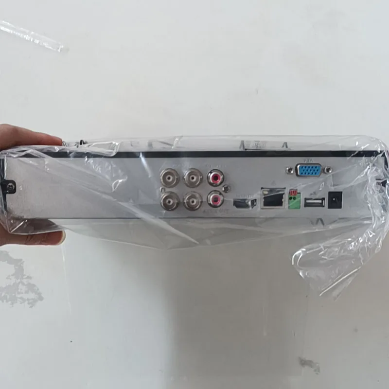 Pаспродажа Компактный цифровой видеорегистратор Dahua DVR XVR XVR5104HS-4KL-I3 4 канала/8 каналов 4K с поддержкой камеры HDCVI 8 МП