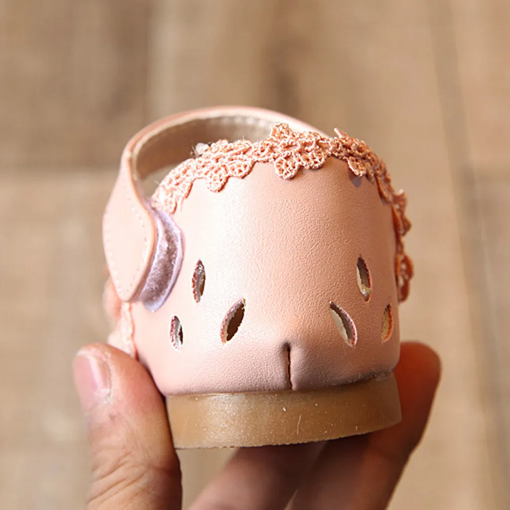 

Summer children's sandals girls explosive casual sandals elegant bow lace hollow sweet princess sandals 40*