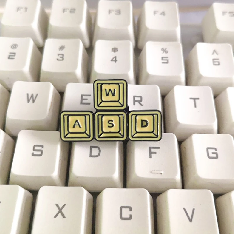 

Yellow Keyboard WASD Brooch Game Direction Key Stereoscopic Perception Revivalism Accessories Bags adges Jewellery Gifts