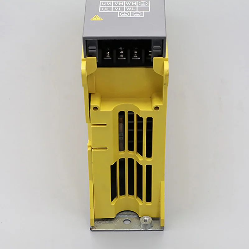 

A06B-6079-H202 FANUC SERVO AMPLIFIER Alpha