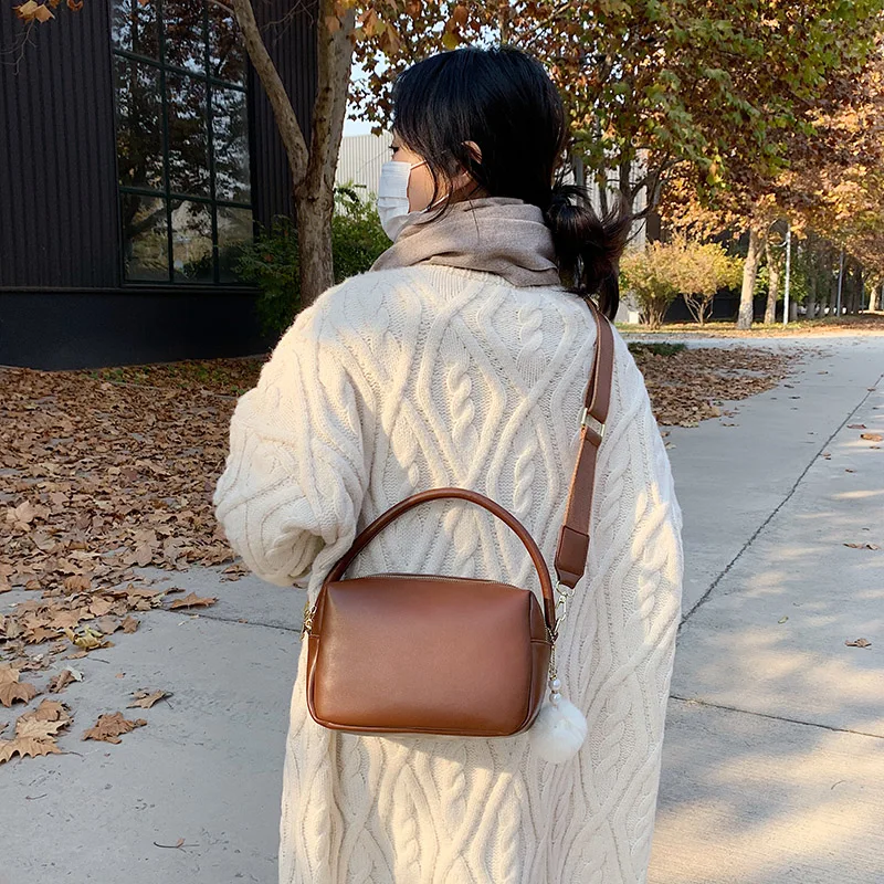 

Toposhine Solid Small Square Bag PU Leather Bag 2020 Vintage Classic Design Women Shoulder Bag New Arrival Small Crossbody Bag