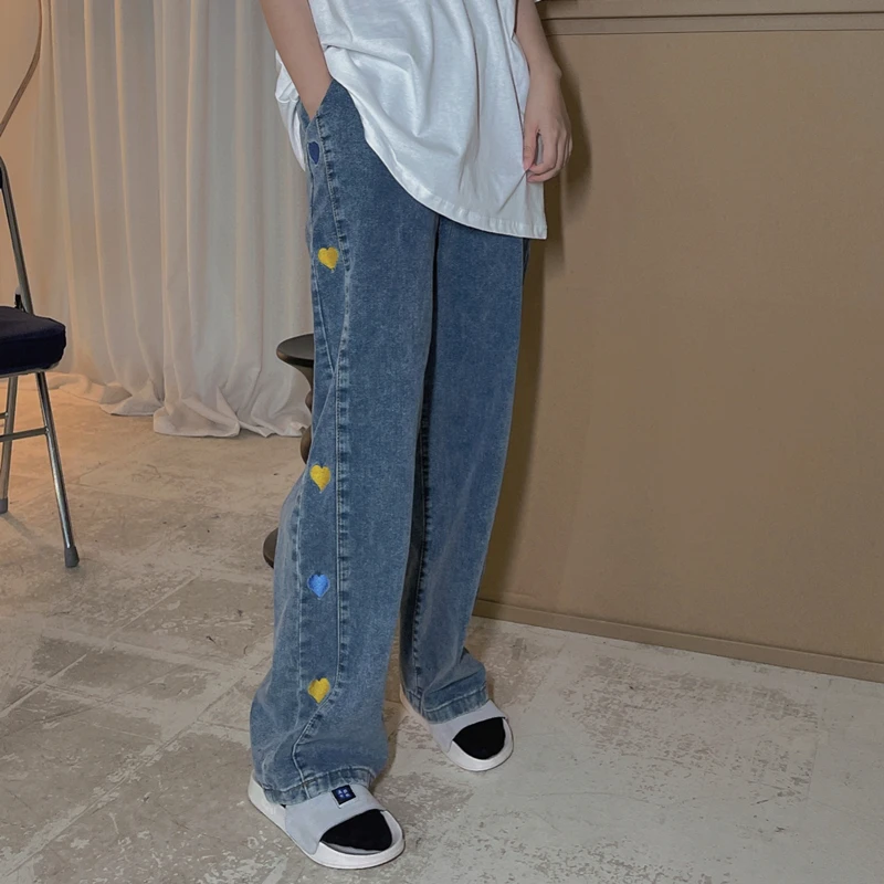 

Retro love embroidery stitching jeans women's loose High Waist Wide Leg niche personality design straight