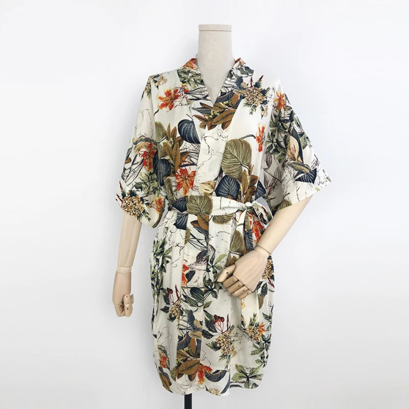 KHALEE YOSE летнее винтажное мини-платье с цветочным принтом поясом и глубоким