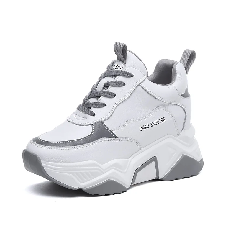 

2021 New Women's Jogging Shoes Fashion Design White Sneakers Hiking Shoes Platform Sneakers Shoes for Women Sneakers
