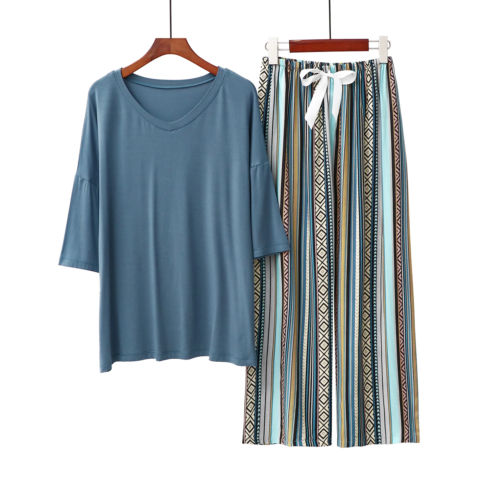 

2 Pieces Nightwear Set, Female Solid Color Round Neck Short Sleeve Tops+ Floral Print Pyjama Trousers for Summer Fall