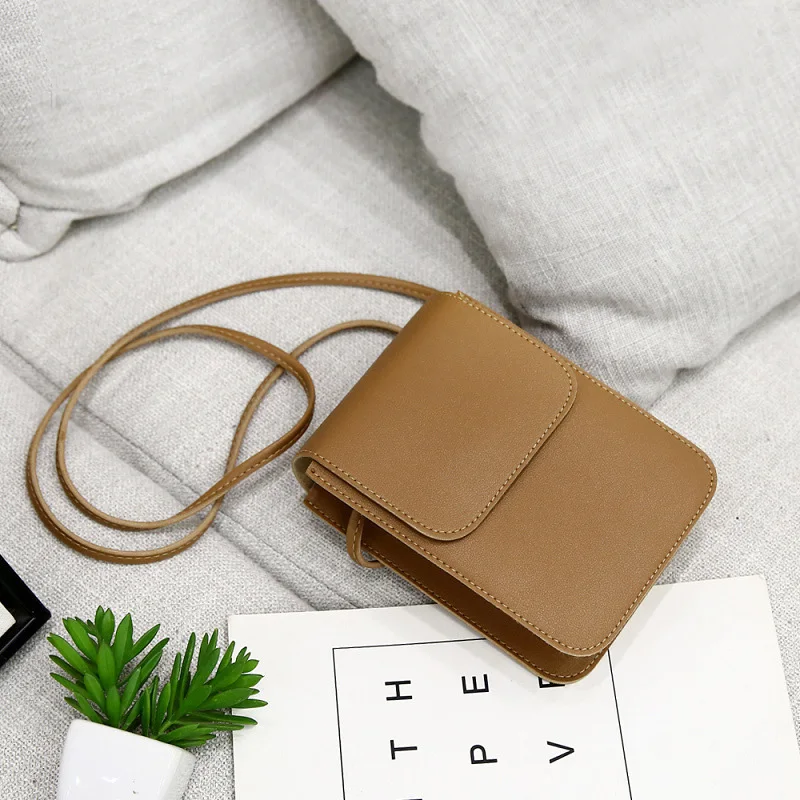 Сумка мессенджер женская вертикальная стильная сумочка кросс боди из экокожи