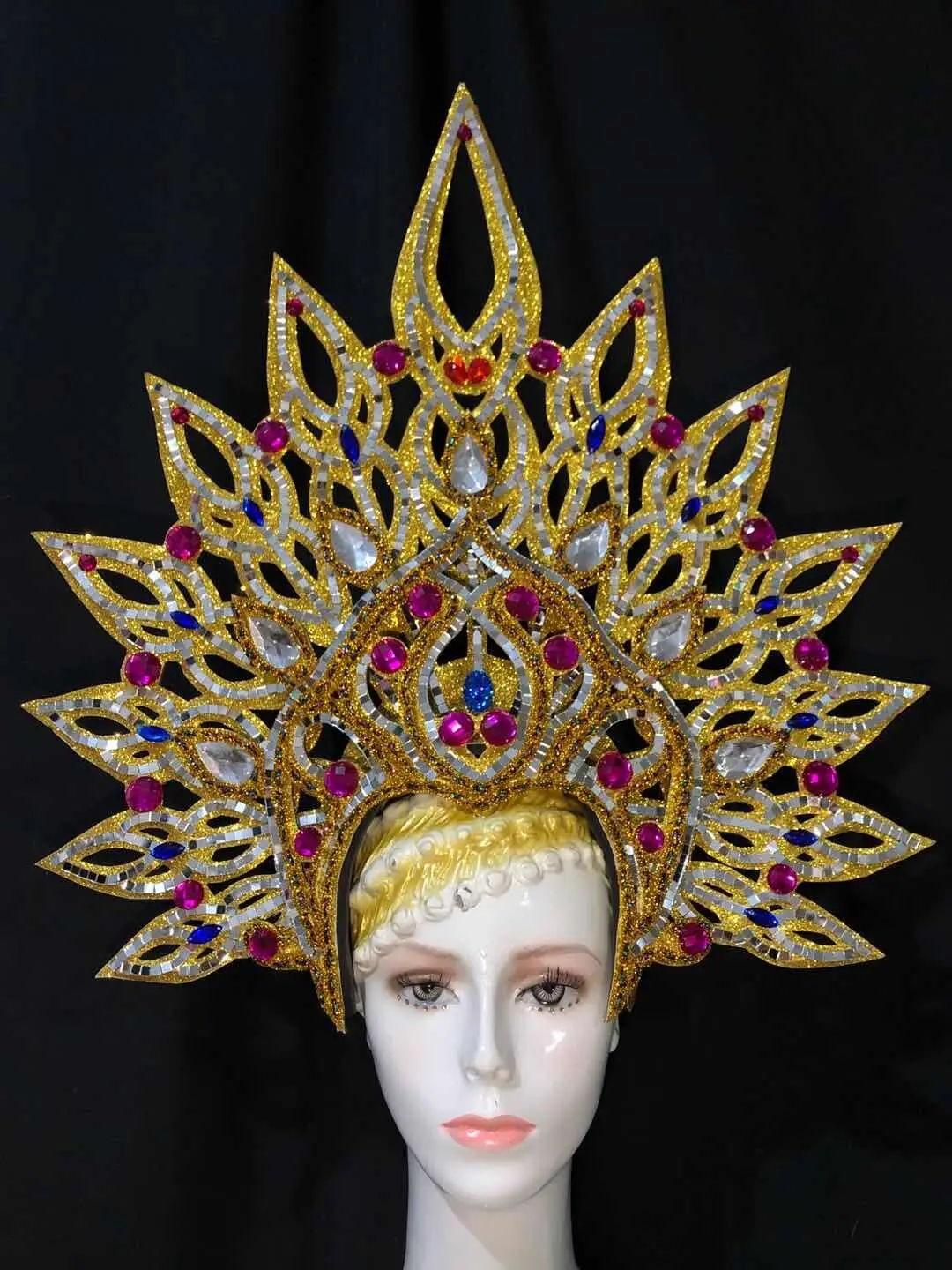 Головной убор Из перьев для латинских танцев самбы |