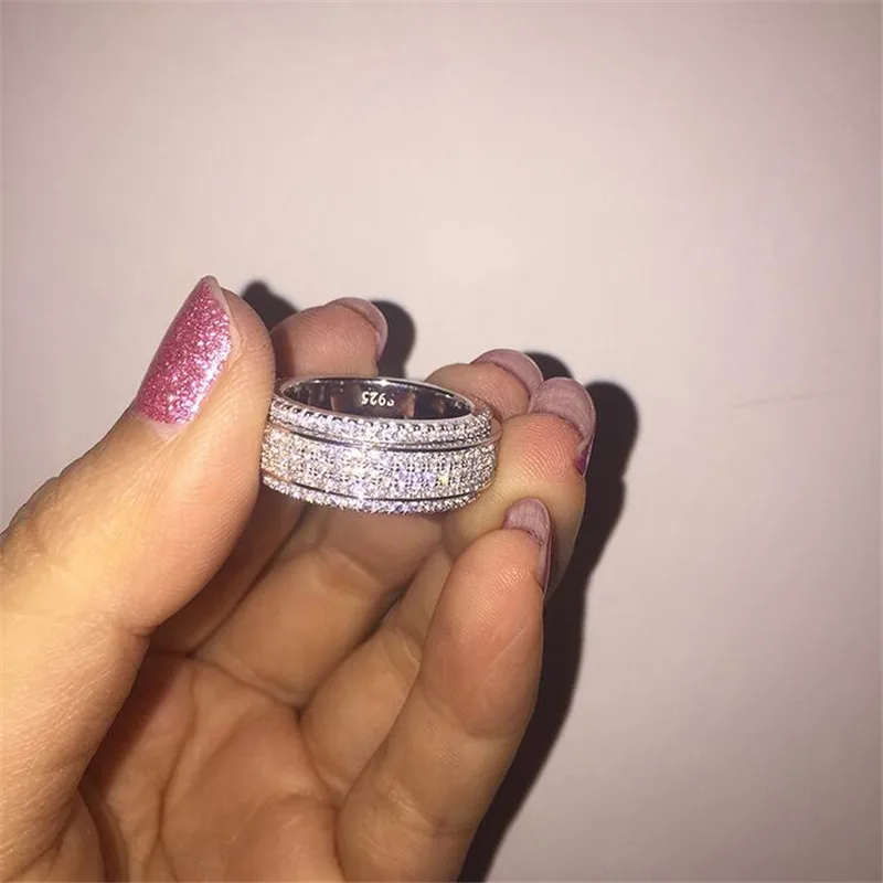 

Кольцо женское из серебра 925 пробы, с фианитами AAAAA