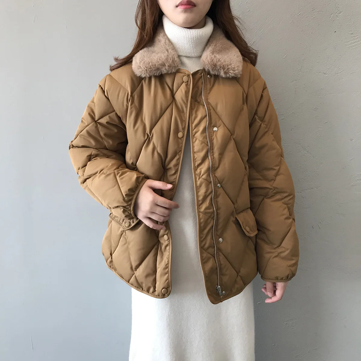 

Luck A Winter Women Coat Long Sleeve Furry Collar Short Winter Warm Rhombus Pattern Jacket Casaco Feminino Padding Cotton Parka