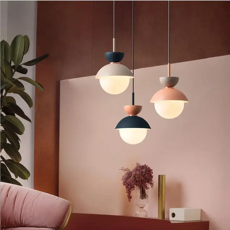 Скандинавская маленькая прикроватная лампа оригинальный светильник для спальни