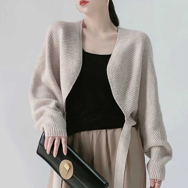 

Autumn and Winter New Season Warm Women Lace-up Knitted Sweater French Pure Wind Casual Cardigan Wool Designer Sweater