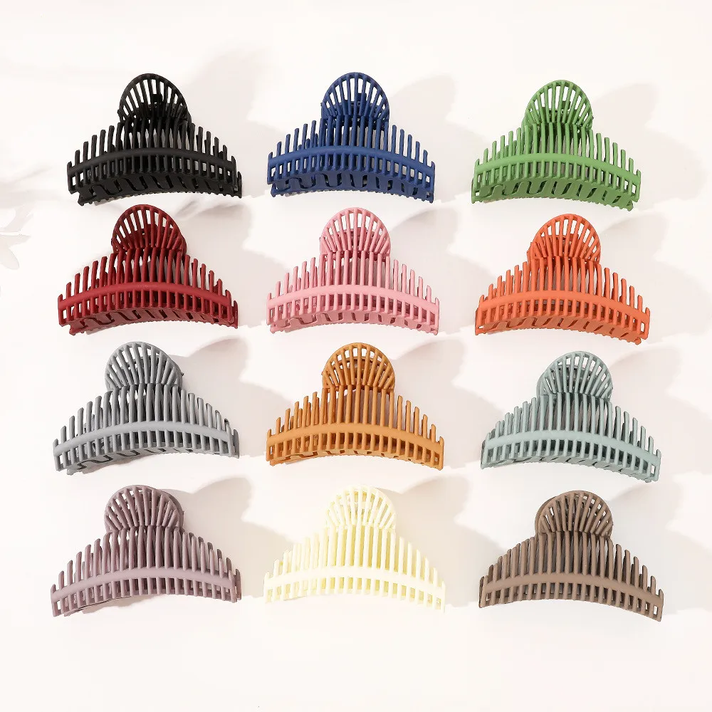 

Simple Korean Style Hollow Line Semicircle Hair Claw Geometric Plastic Clamp Claw Colorful Hair Clip Retro Hair Holder For Women