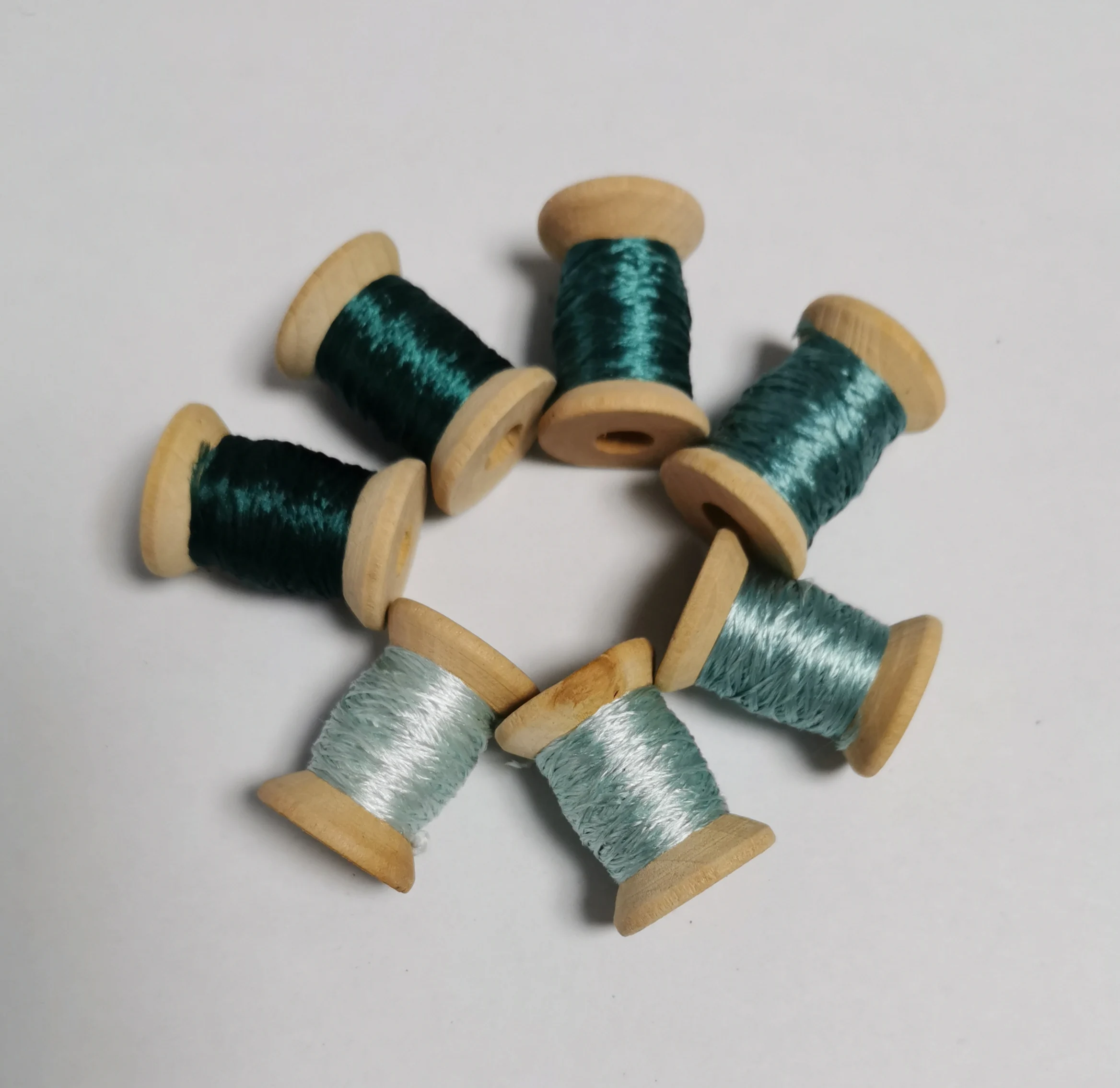 7 катушек 100% натуральный шелк тутового шелкопряда нитки для ручной вышивки