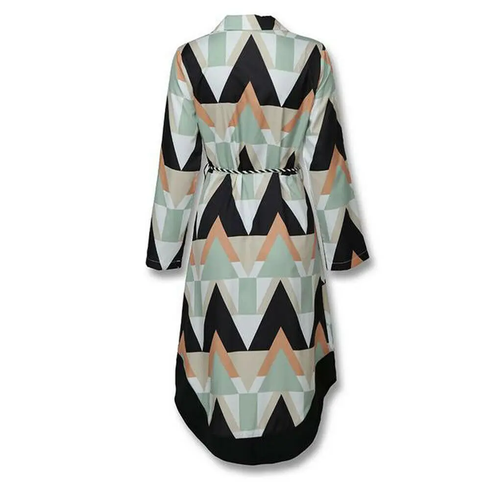 Женское длинное платье-рубашка с длинным рукавом и волнистым принтом