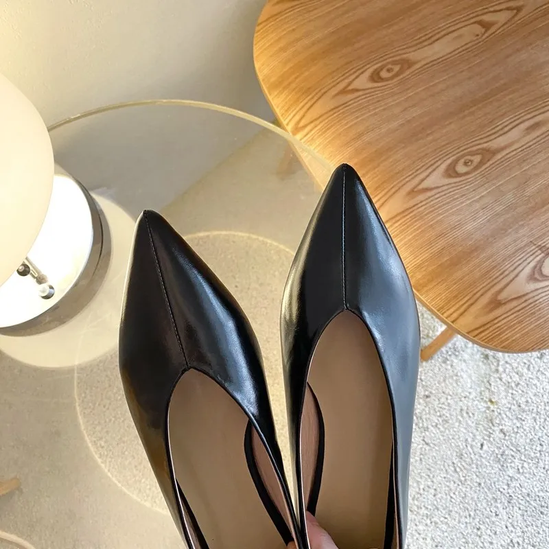 

Boat Shoes For Women Plus Size 41 42 New Arrival 2021 Spring New Cowhide Leather Pointed Toe Casual Ladies Flats Loafers White