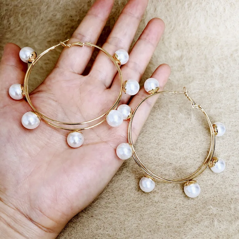 

F.J4Z 2020 Trend Earrings for Women Stunning Oversize Hoop Earrings Hot Simulated Pearl Party Earring Christmas Gifts Dropship