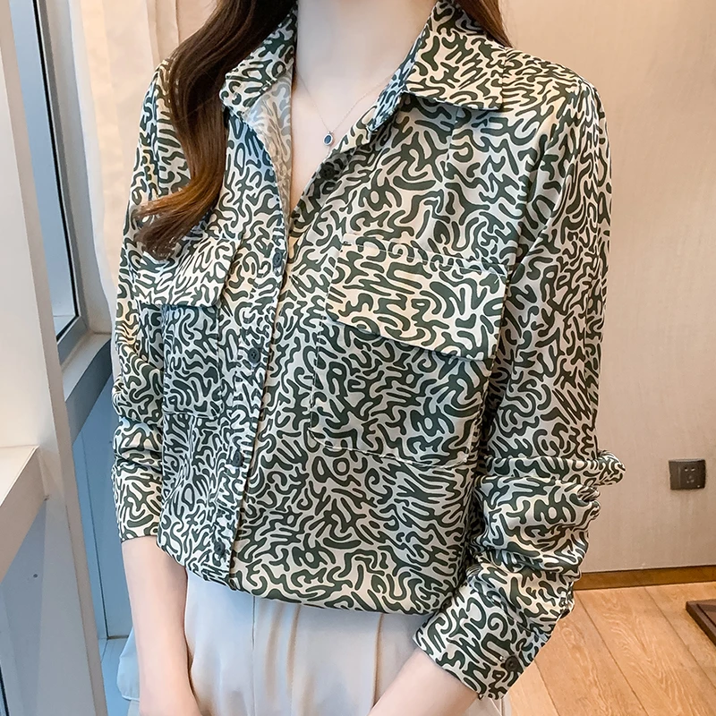 

Silk Satin Loose Women's Shirts New Fashion Blouses Casual Long Sleeve Blusas Leopard Polo Shirts Autumn Houthion