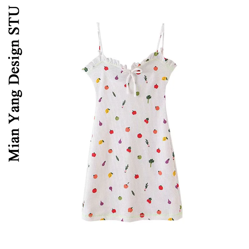 Французский меньшинств милый девчачий возраст для снижения отпуск на тонких