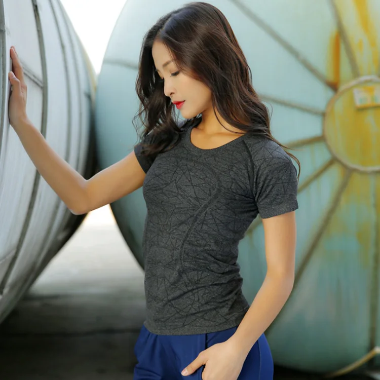 

New version of stretch-slim short-sleeved yoga wear women running fitness yoga breathable T-shirt White