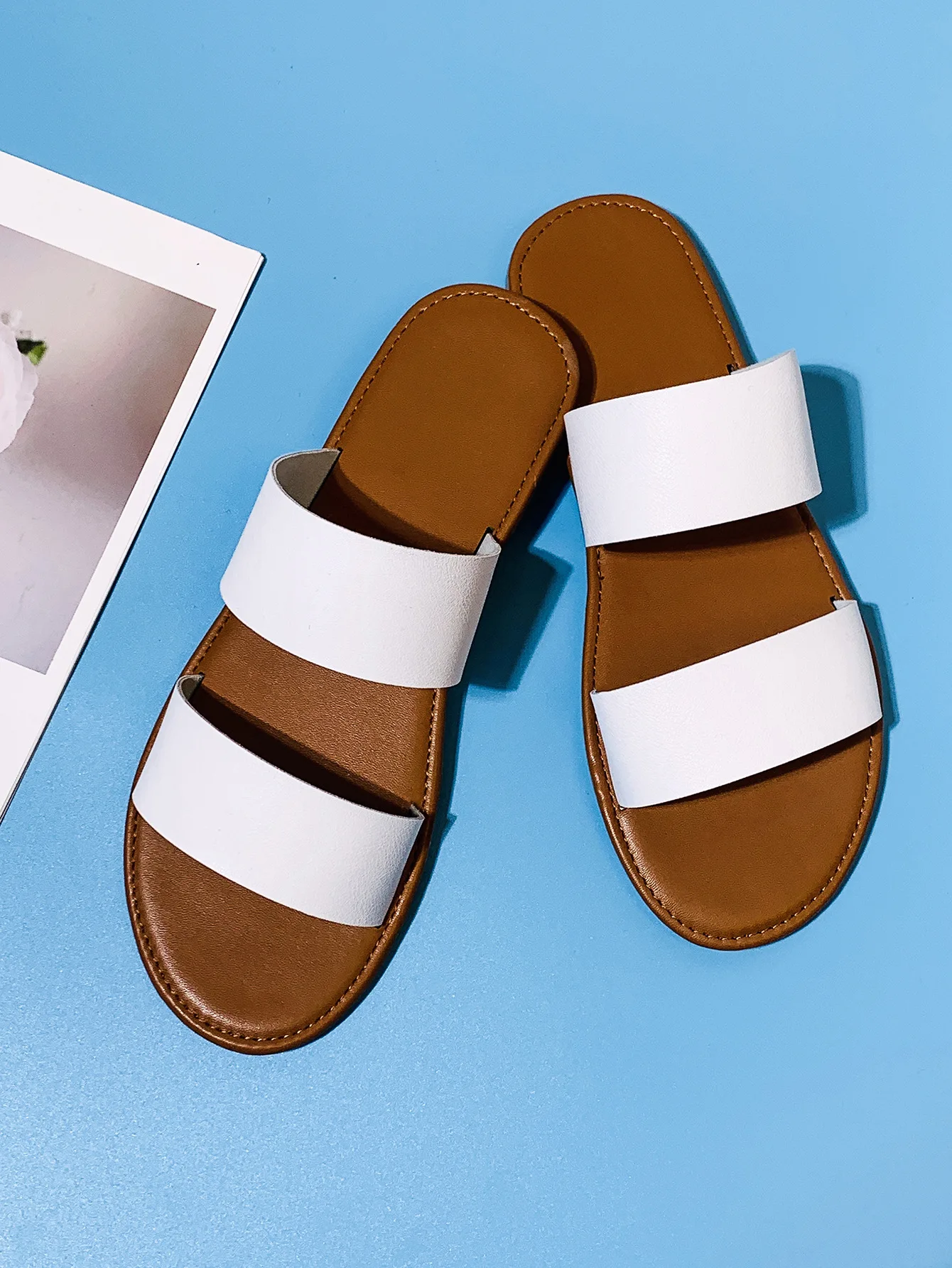 

2021 new women's sandals