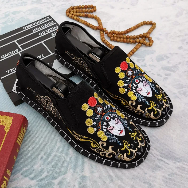 

Cute Dog Embroidered Slip on Flats Shoes Womens Breathable Casual Women's Loafers Shoes Flower Chinese Shoes White Mujer Pisos