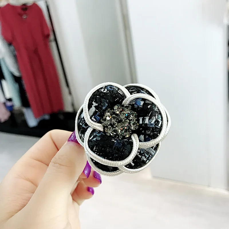 Корейский famouse дизайн брошь-цветок с кристаллами pin Ювелирные изделия для Женские аксессуары для одежды воротник pin двойного назначения