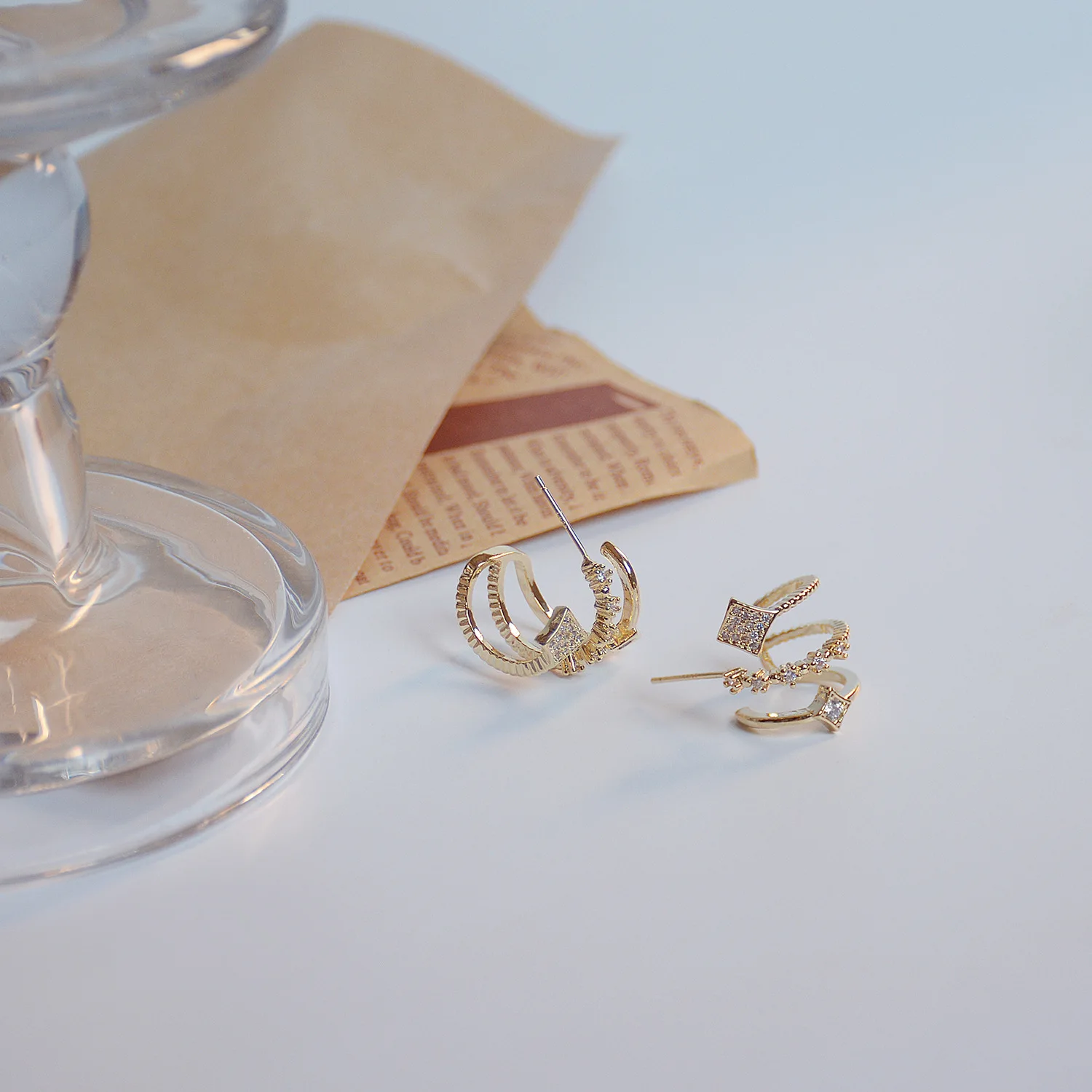 

14K Real Gold Diamond-shaped Micro-inlaid Zircon Multi-layer Three-dimensional Stud Earrings for Women Daily Jewelry