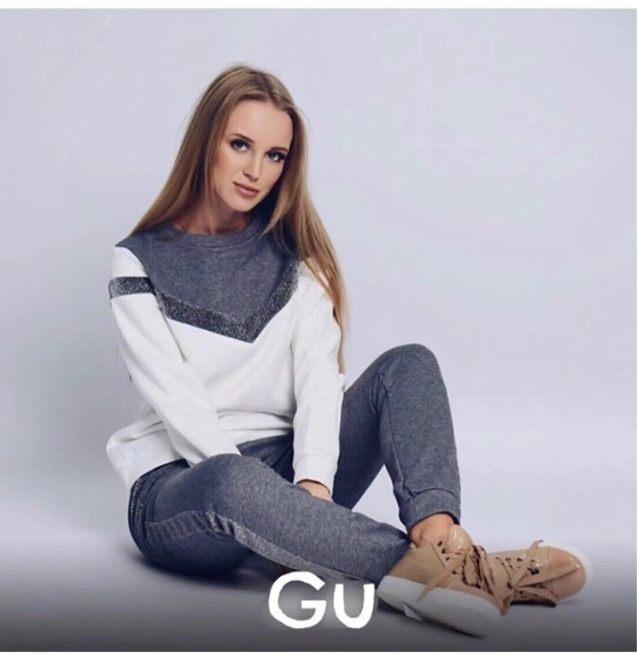 Женский костюм с длинным рукавом футболки окантовкой комплект из двух предметов