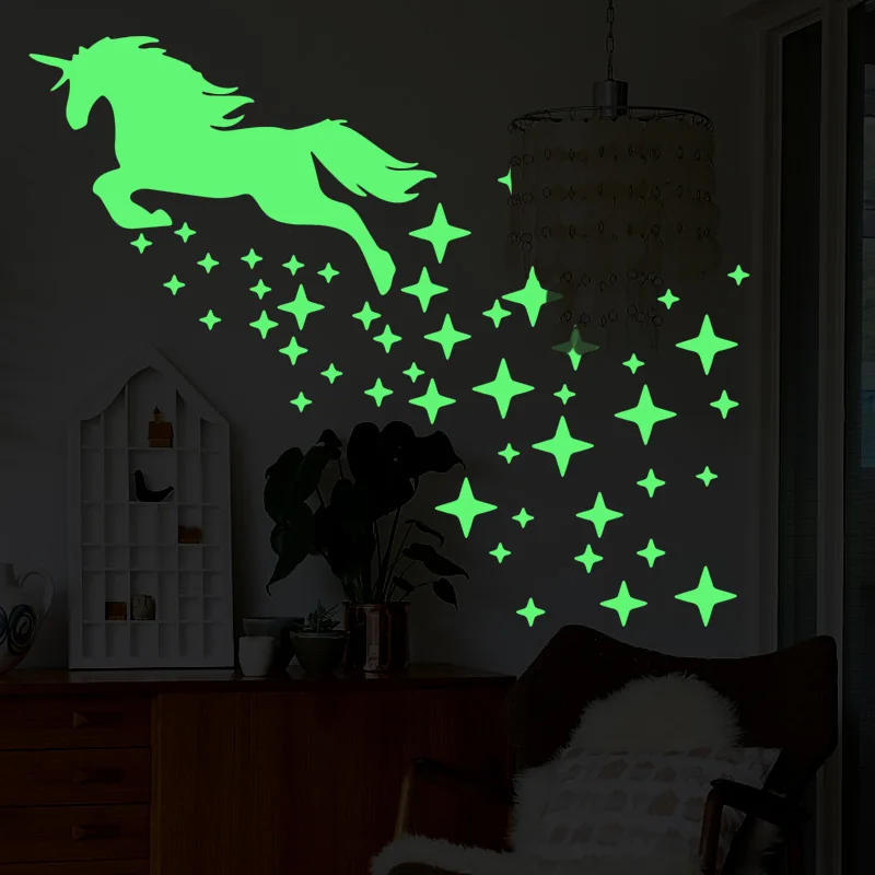 

1 Set Luminous Unicorn Star Stickers Kids Bedroom Wall Sticker Glow in The Dark Cartoon Animal Room Decor Home Garden Supplies