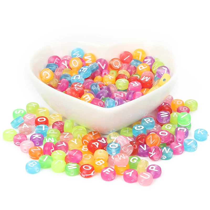 200 шт Смешанные разноцветными буквами акриловые бусины 7 мм для ювелирных изделий