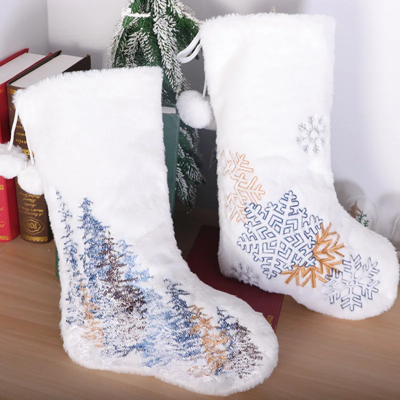 

New Year Decorations, White Plush Embroidered Snowflake Christmas Stockings46 Cm,Christmas Tree Ornaments, Children's Candy Bags