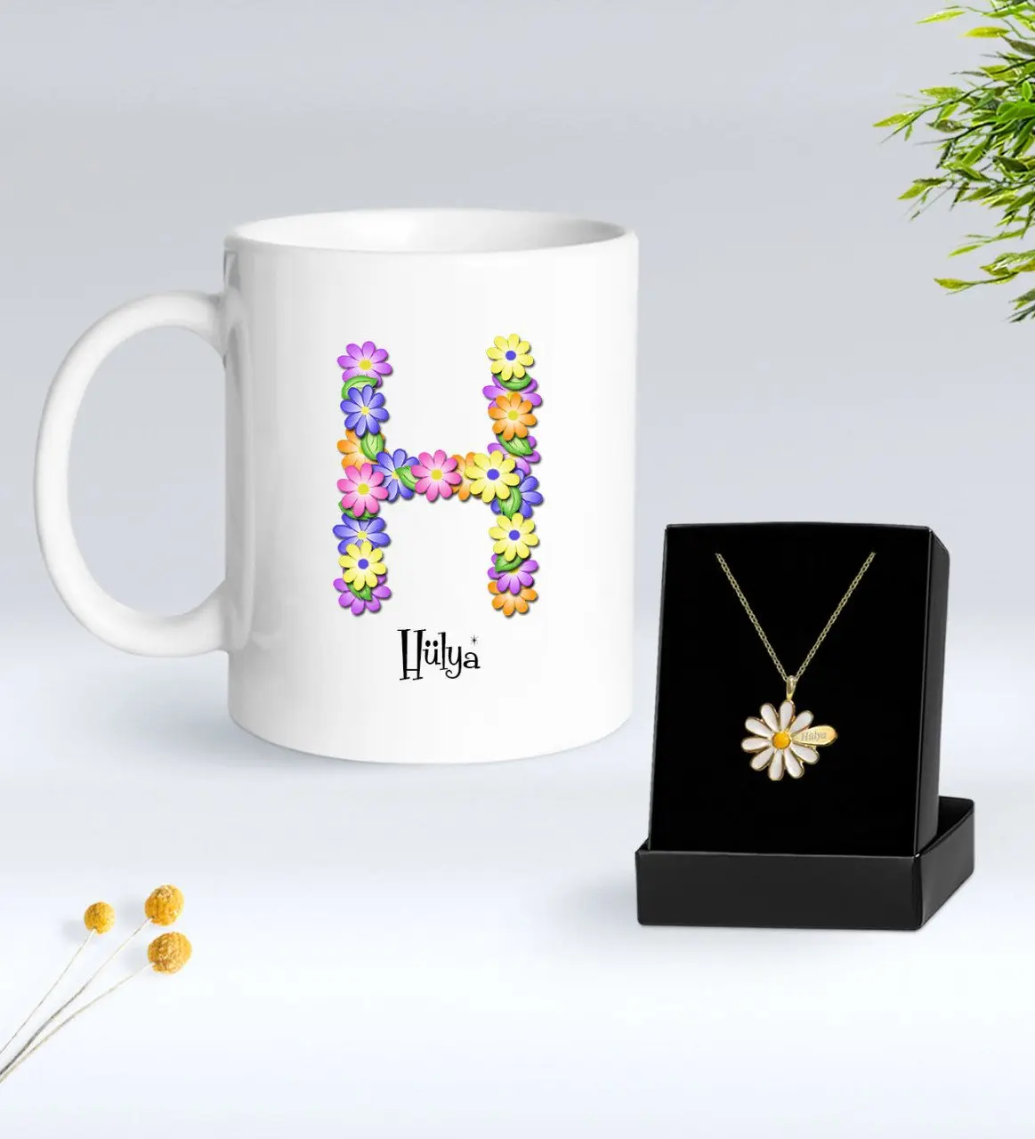 

Персонализированные цветок тематические письмо кружка и ожерелье Маргаритка подарок Seti-9