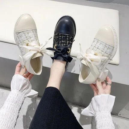 Маленькие кожаные туфли Женская обувь в британском стиле сезон весна-осень