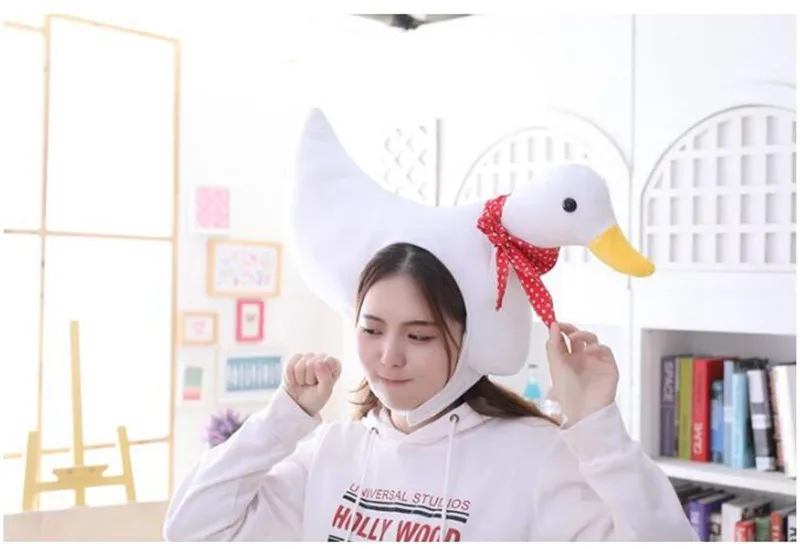 

Cartoon Cute Duck Goose Hat Cosplay Costumes Accessories Cap Plush Toy Goosie Doll Fancy Head Fancy Cap Take Photos Keep Warm