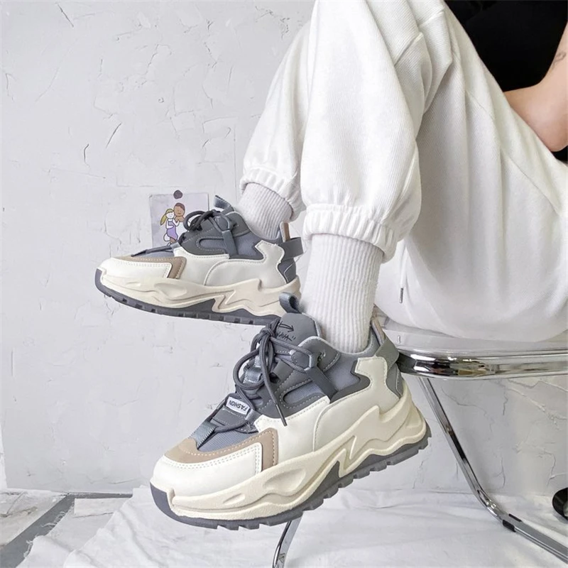 

Autumn Sneakers Women Platform Shoes Basket Femme White Breathable lightweight Ladies Vulcanized Shoes Woman Chunky Sports Shoes