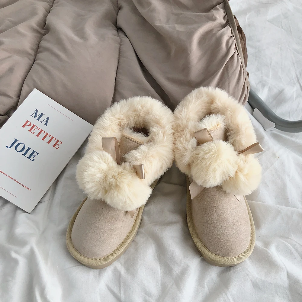 Женские теплые ботинки модные толстые бархатные с шерстяной лентой и помпоном