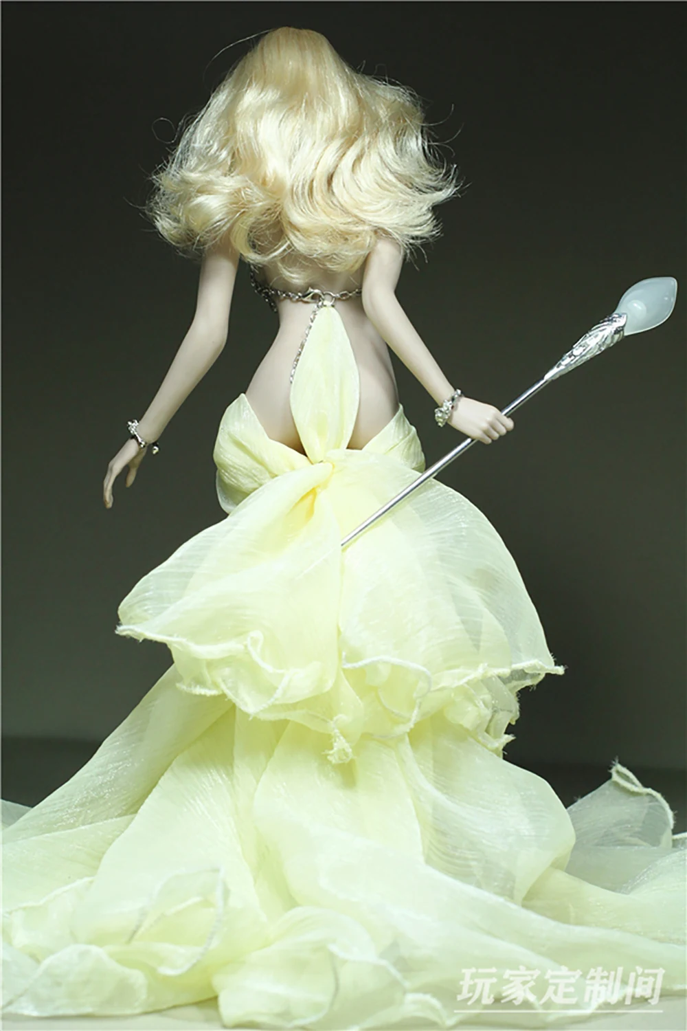 

IN STOCK 1/6 scale Female Goddess of victory Mori Flower Fairy Yellow Veil Skirt dress fit for 12 inch female figure body
