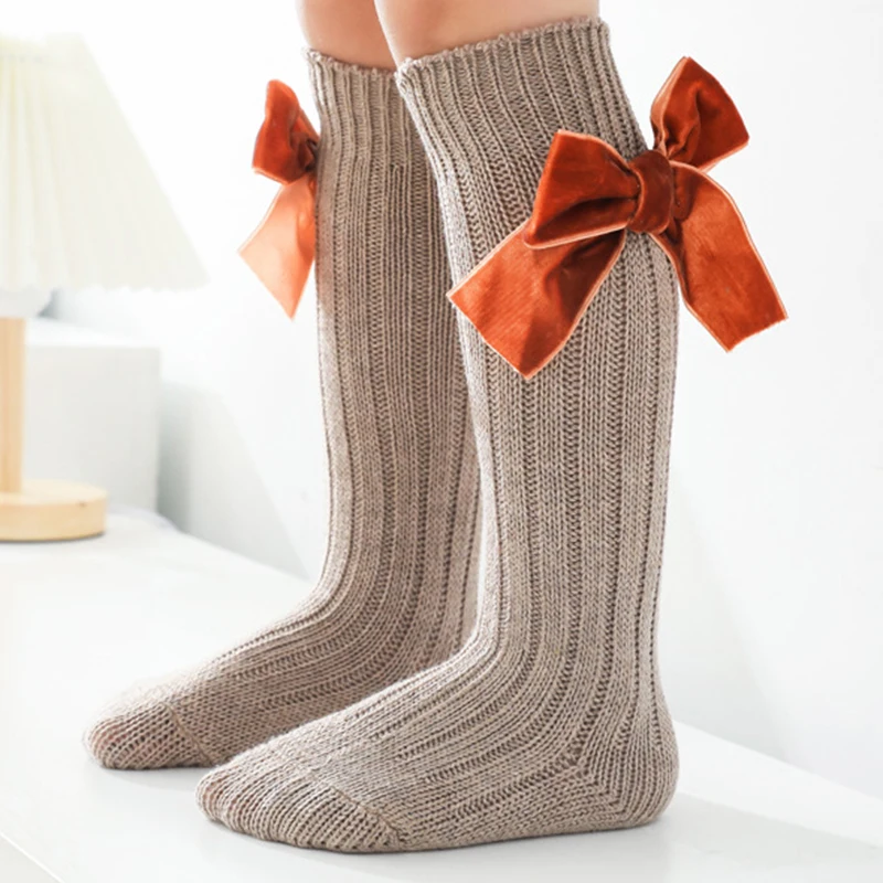 

1 Pairs Baby Girls Long Socks Bow Knot Cotton Anti-slip Autumn Socks Knee High Sock A66