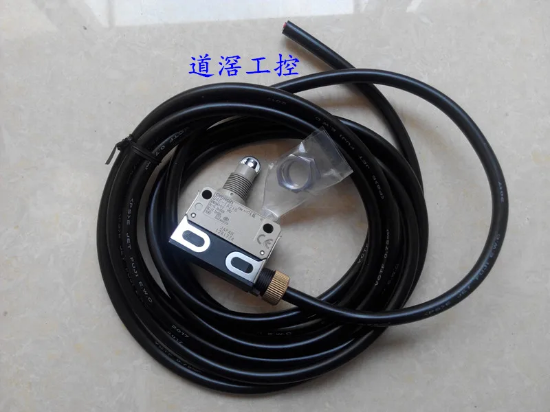 

Oil-Resistant Limit Switch D4ER-2D21N